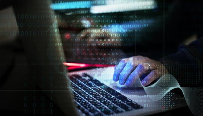 Ataque hacker afeta sistema de fintechs e prejuízo pode superar R$ 1 bi