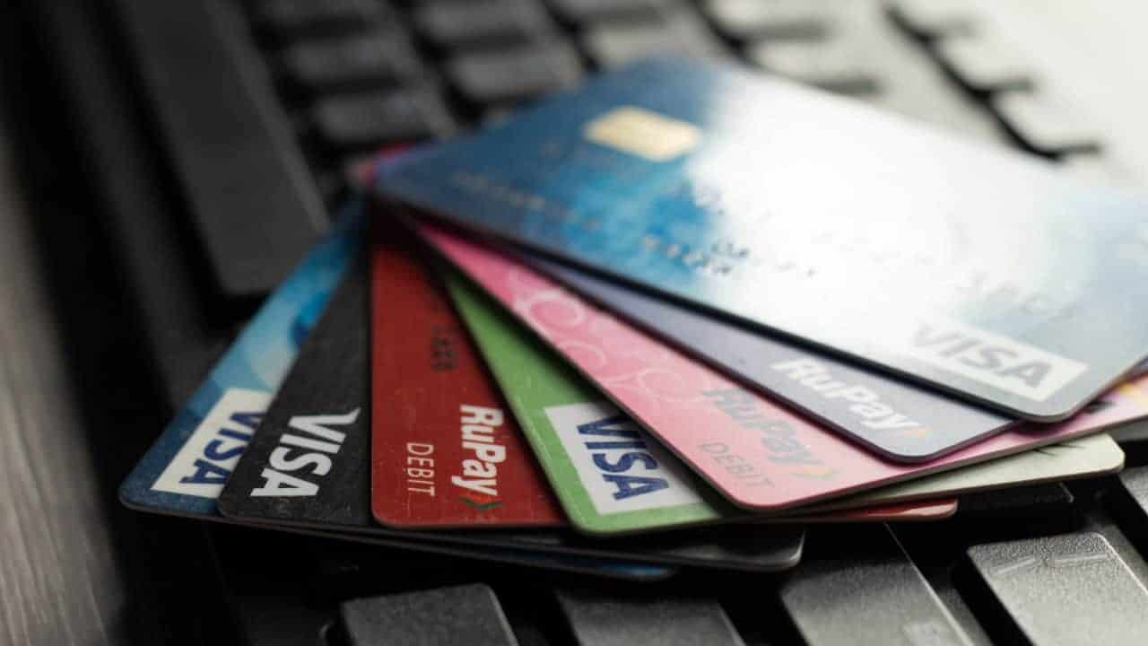 Brasileiros fazem 133 milhões de pagamentos com cartão por dia