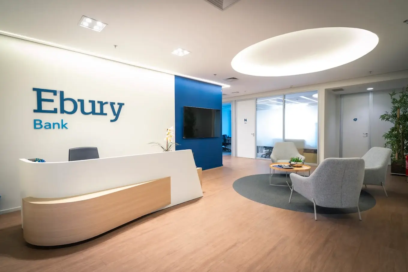 Ebury Bank é premiado por serviços internacionais no Brasil
