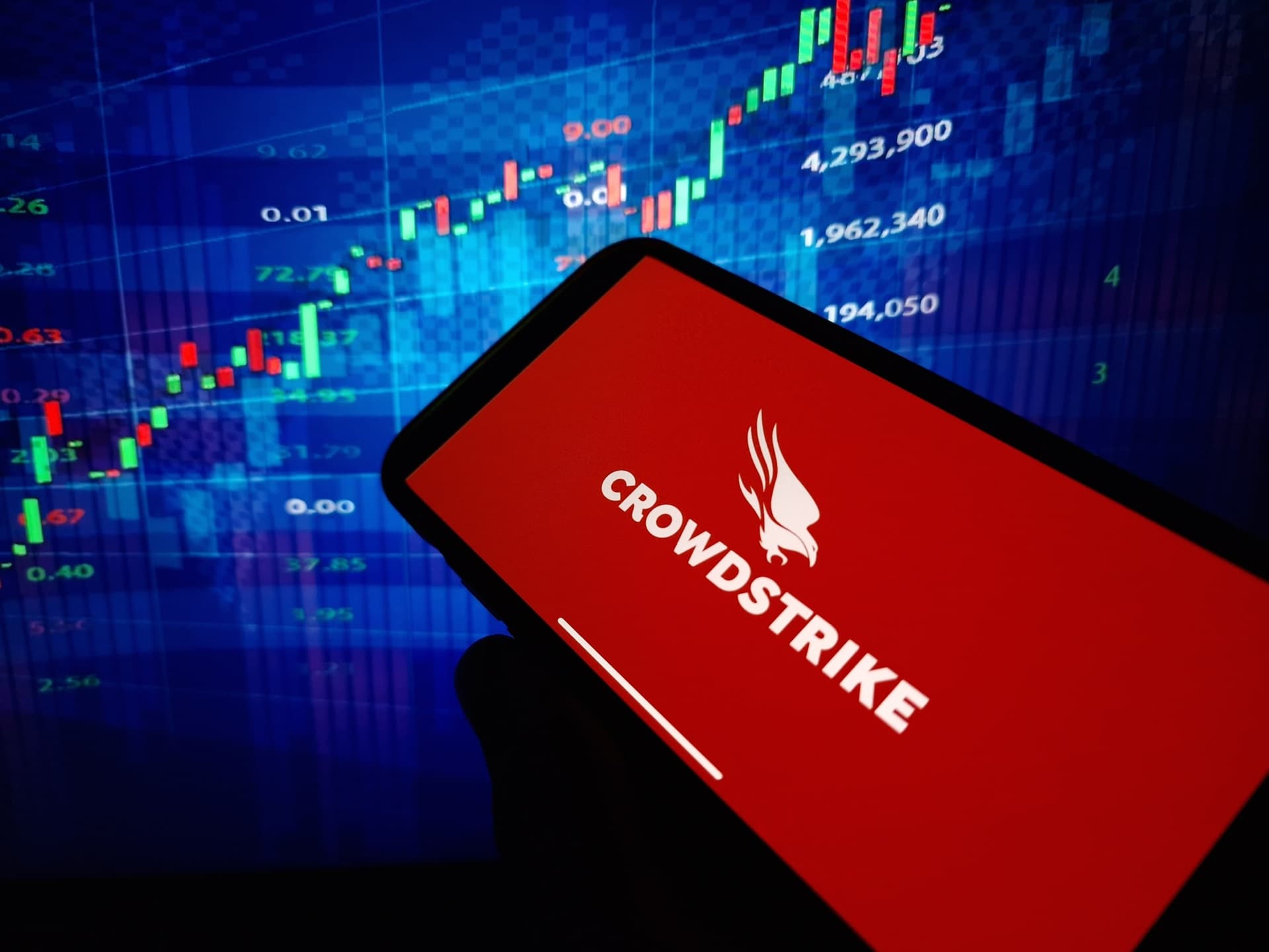 CrowdStrike: grupo brasileiro mira a nuvem dos bancos no Pix